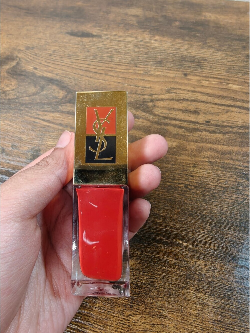 YSL Yves Saint Laurent La Laque Nail Polish No 29 Coral Red 10ml Made France